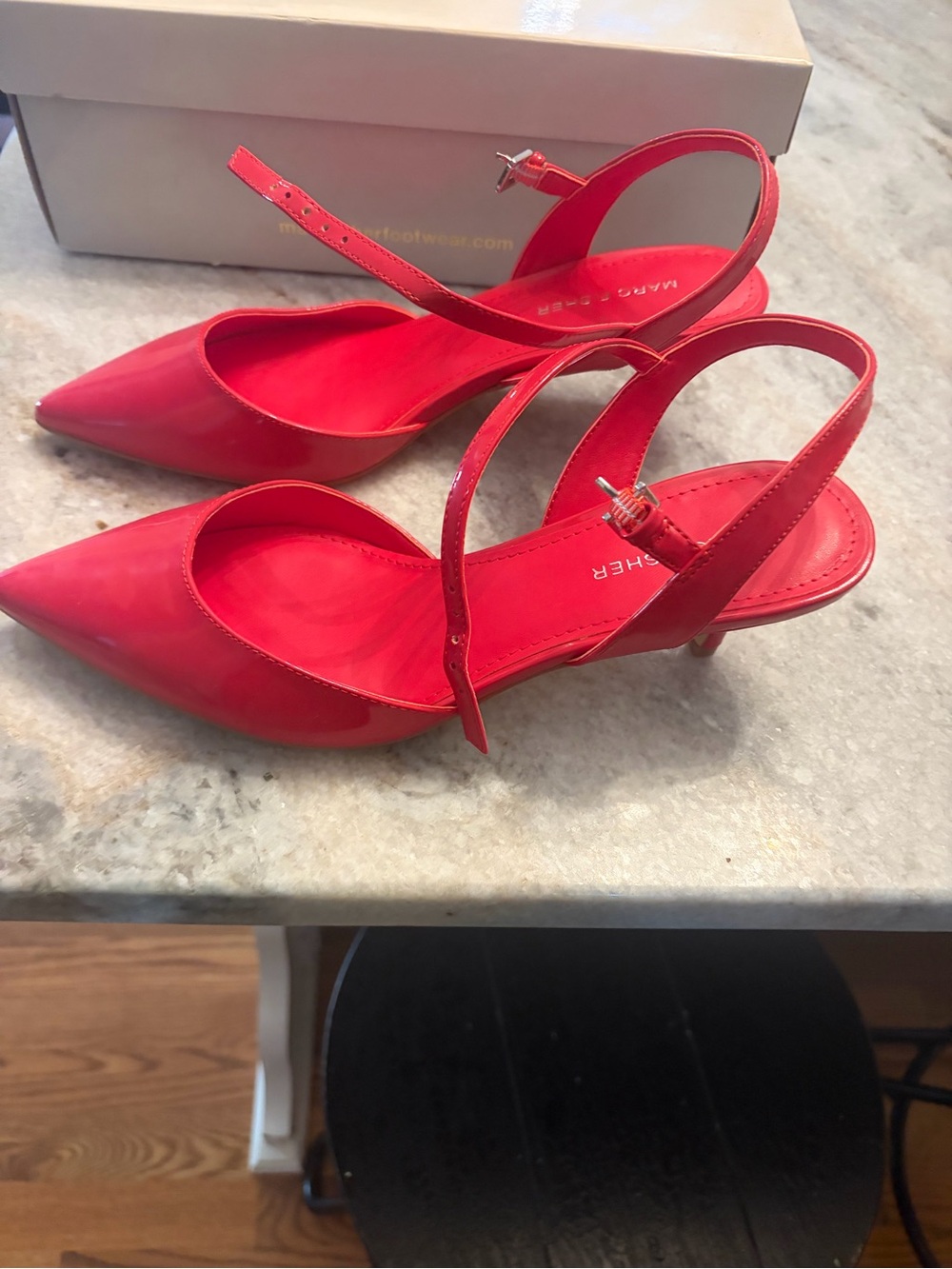 Like New Marc Fisher Red Slingback Heels - Size 8 - Picture 2 of 13